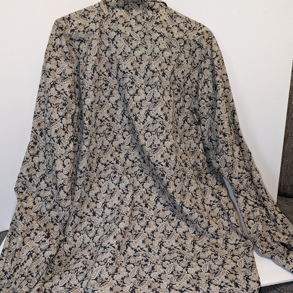 Men's Hickey Freeman paisley shirt - Picture 3 of 3